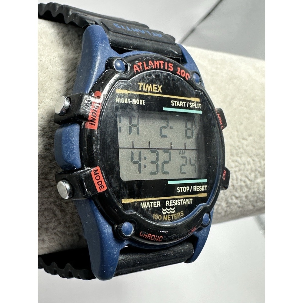 Timex Atlantis 100 Blue Case 745 New Battery 1996 D8 39MM 8" Rare Vintage F91 - Picture 4 of 13
